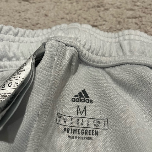 Adidas Tiro sweatpants - Picture 2 of 2
